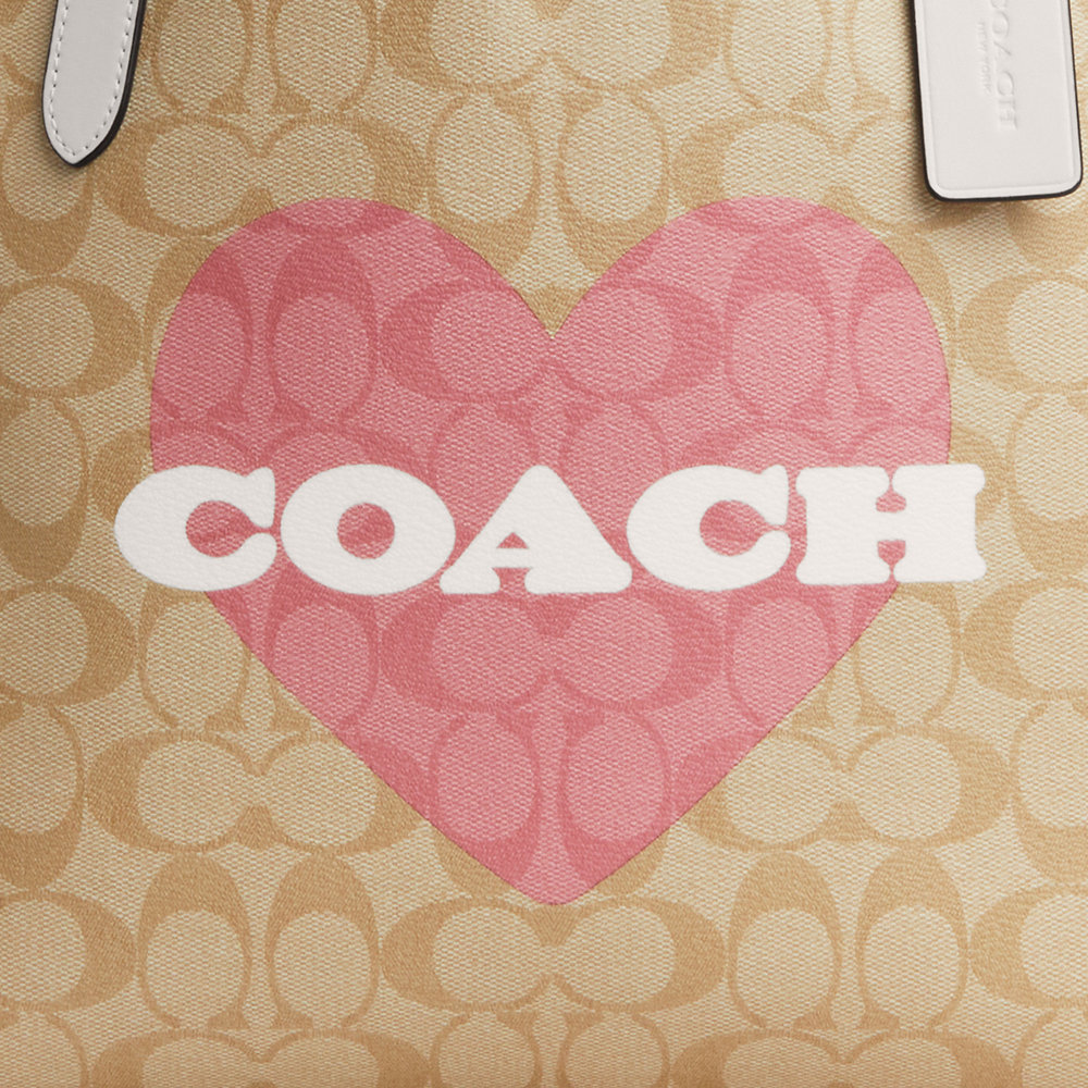 NWT Coach Outlet City Tote In Signature Canvas With Heart Print - Picture 4 of 6